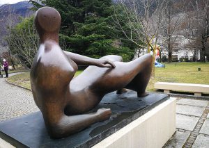 Henry Moore Reclining Figure