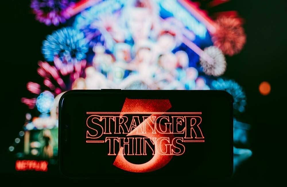 Stranger Things 3 breaks Netflix streaming record
