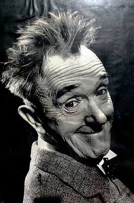 A Brief Profile of Stan Laurel