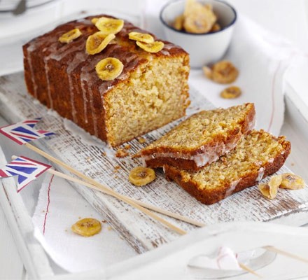 Banana Drizzle Cake!