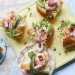 Prawn cocktail sliders