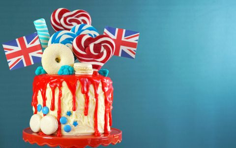 Get ready for the Jubilee with this Jubilee Bundt cake!