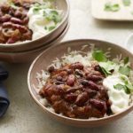 Slow cooker bean chilli