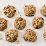 Vegan oatmeal raisin cookies