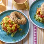 Easy vegan breakfast bagel