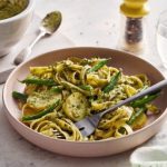 Tagliatelle with green beans and pesto