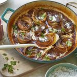 Roasted onion curry
