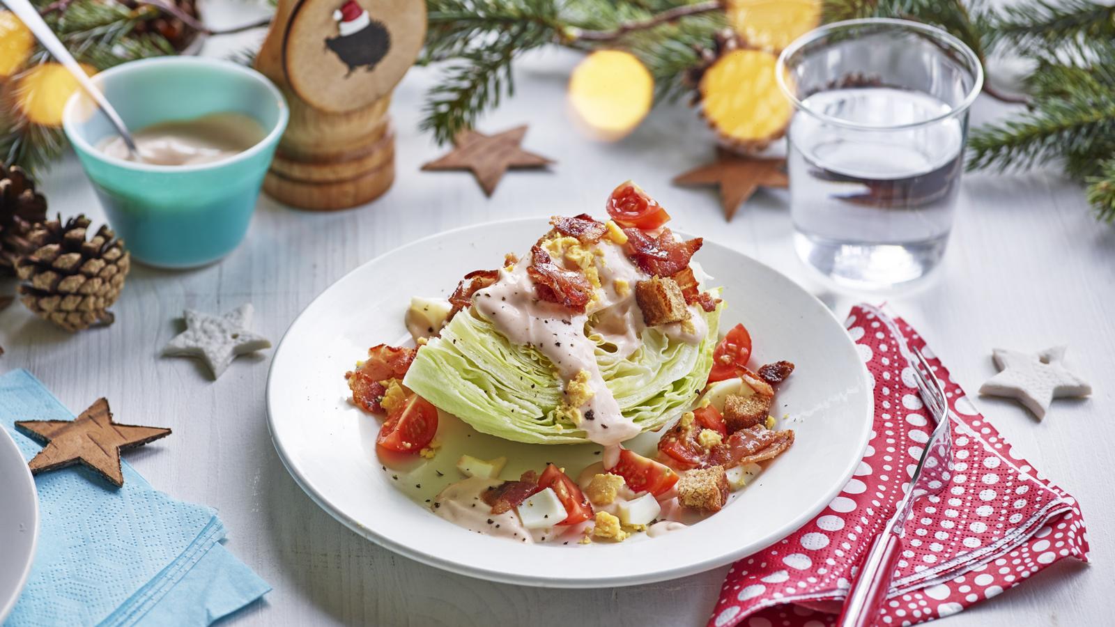 Crispy bacon and egg wedge salad