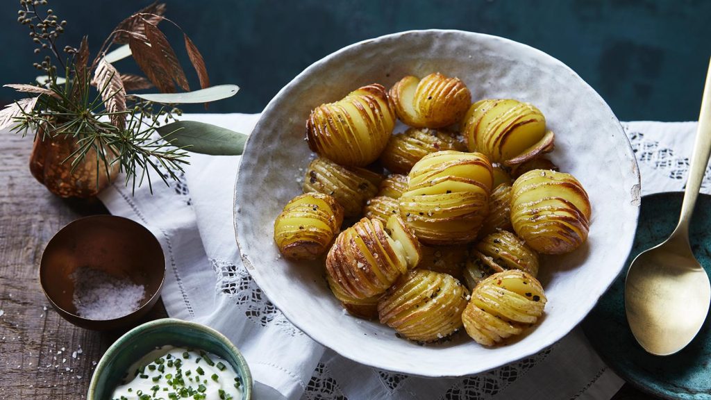 Mini hasselback potatoes