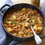 Budget turkey, pea and potato curry