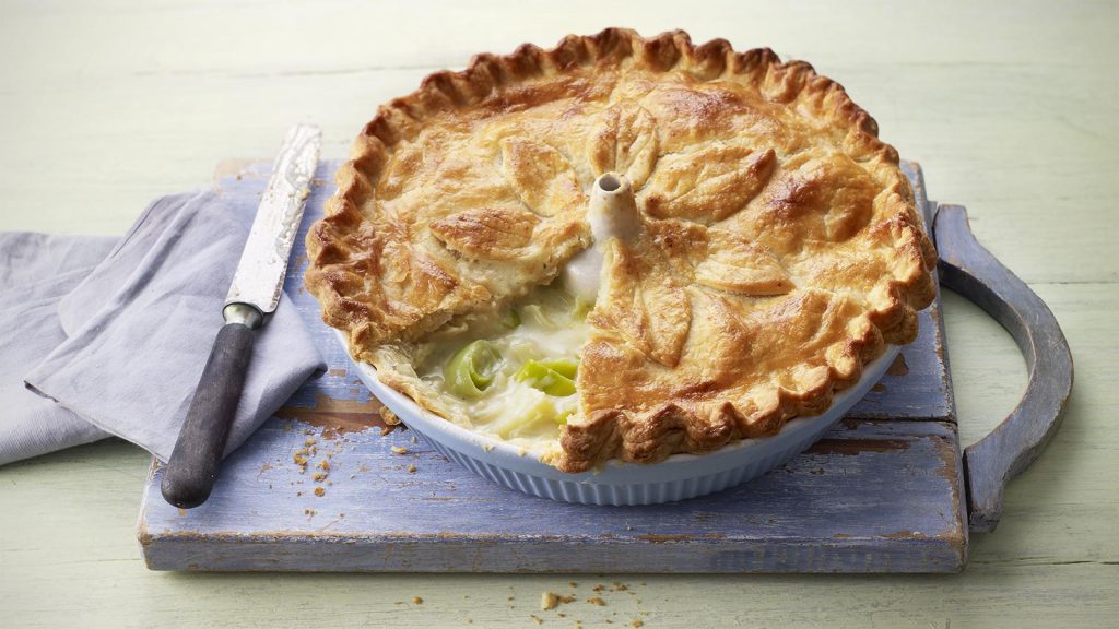 Potato, leek and cheese pie