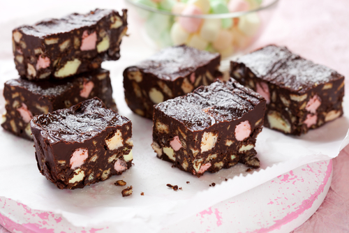 Honeycomb rocky road