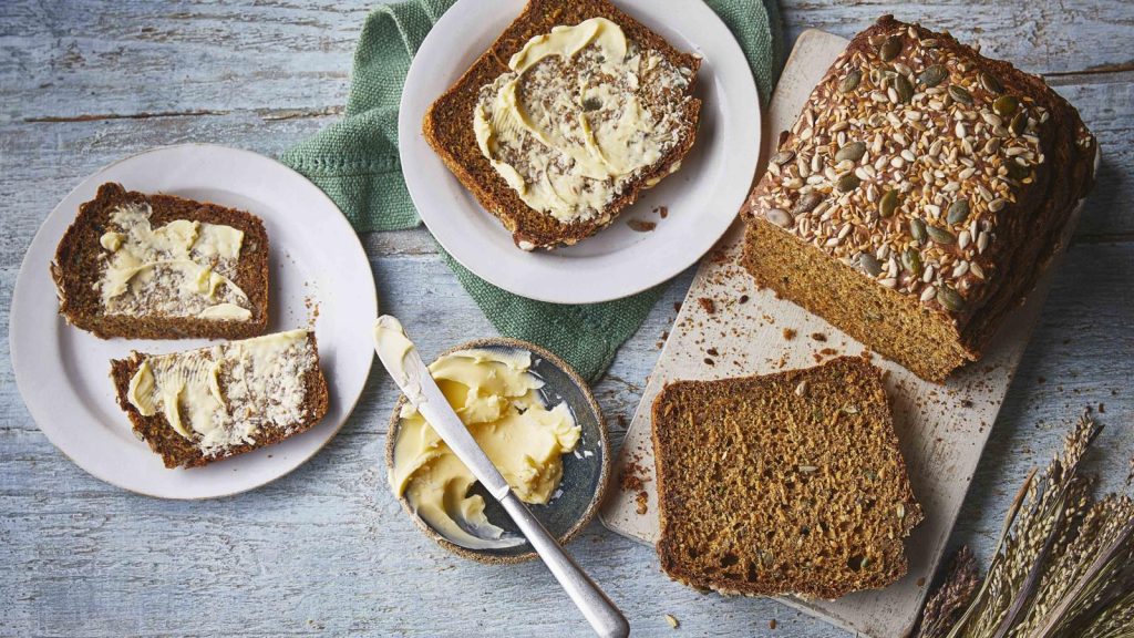 Treacle wheaten bread