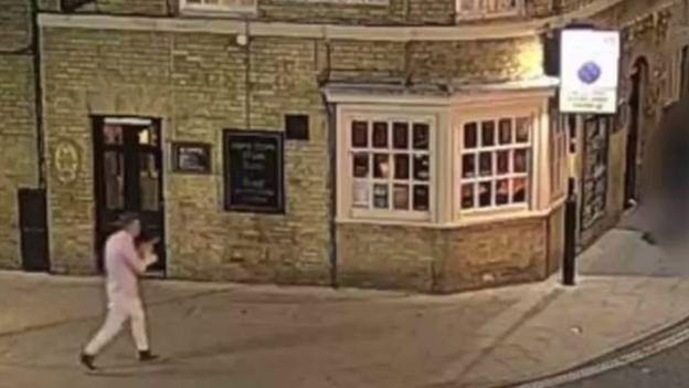3 English Pubs Close Due To Coronavirus