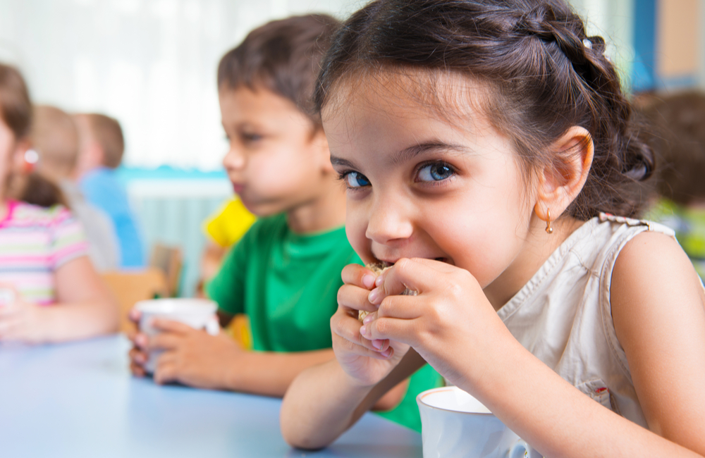 Child health expert says parents being misled over kids’ snacks