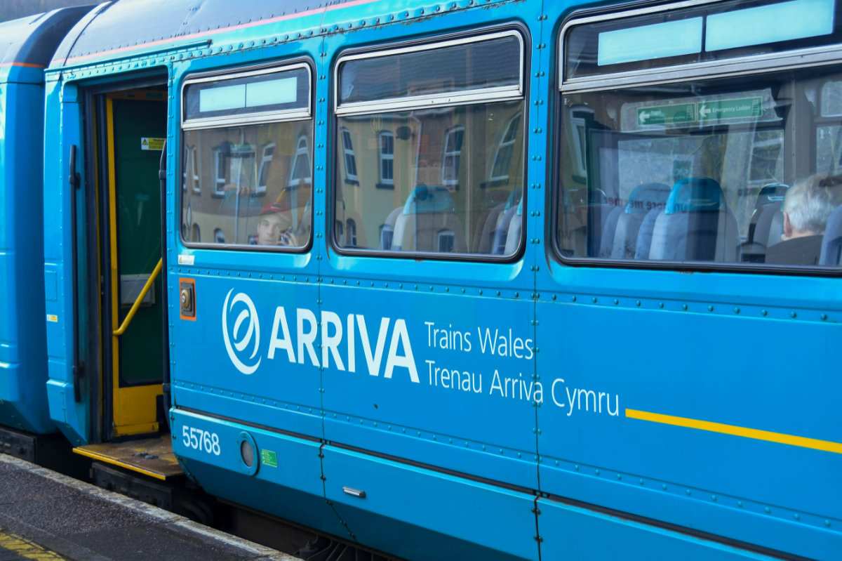 Arriva Joins Stagecoach In Suing Government Over East Midlands Franchise