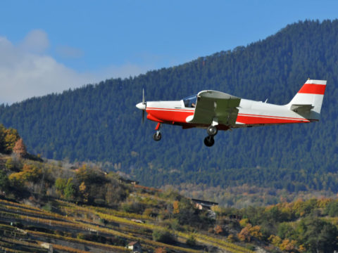 South African Teens Fly 12,000 KM in Self Assembled Plane