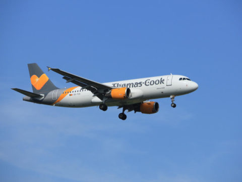Thomas Cook has £750m rescue deal talks with a big shareholder.