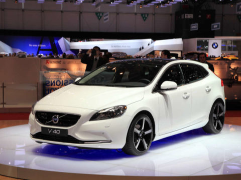 Volvo recalls 500,000 vehicles over fire risk fears