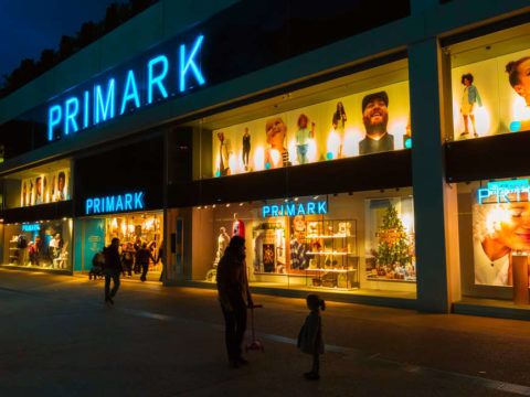 Primark to train 160,000 cotton farmers in its aim to use 100% sustainable cotton