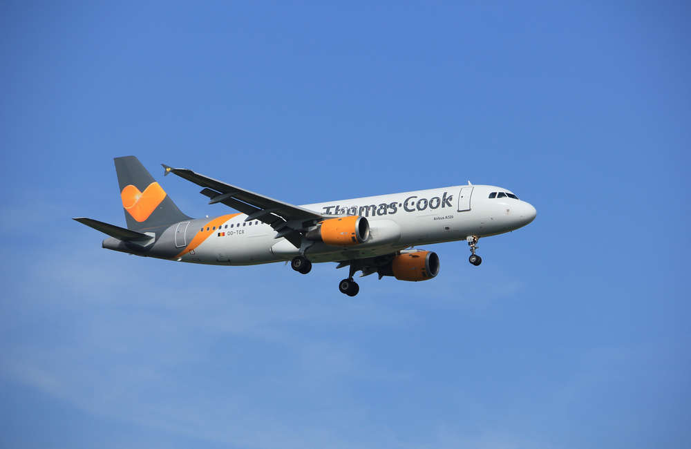 Thomas Cook accepts a £900m rescue deal by investors and lenders
