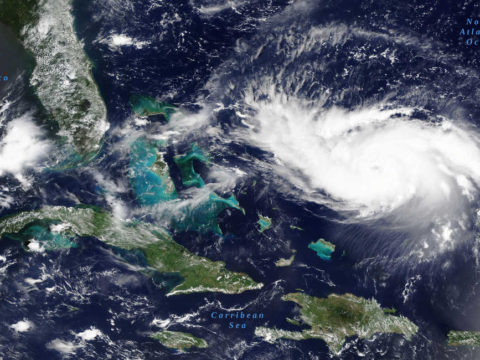 Hurricane Dorian lashes US leaving many with no power