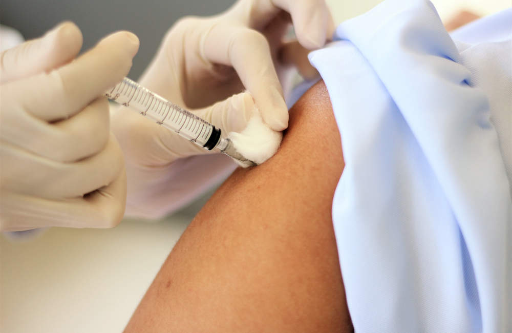 Flu jabs could be delayed by two weeks