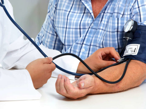 More pharmacies in England will offer free heart checks.