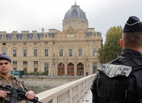 Four Killed In Paris Knife Attack