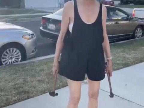 Woman Breaks Man’s Car Whilst Yelling “Go Back To Mexico”