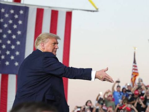 Trump Affectionately Addresses Florida Crowd