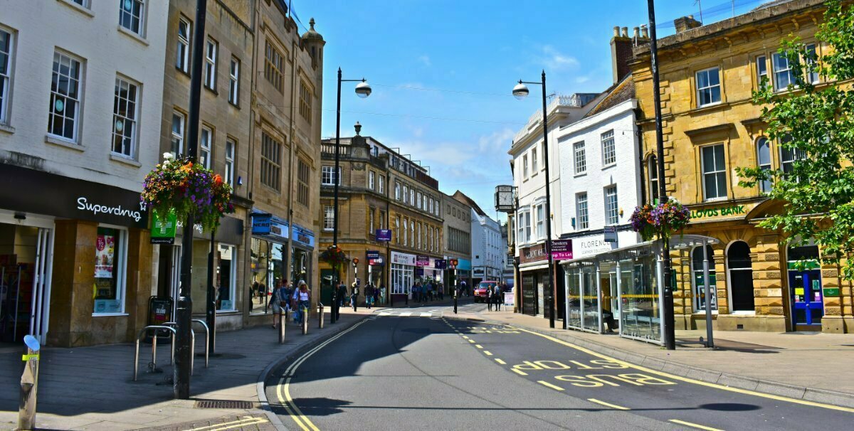 Yeovil: The Five Minute Spare Guide